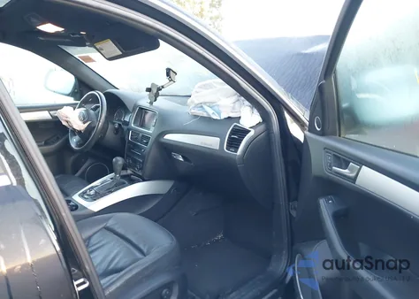 2010 Audi Q5 3.2 Premium from USA, damaged, VIN WA1WKAFP4AA085834